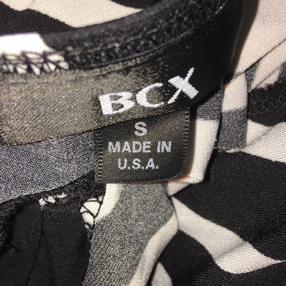 BCX Black White Halter Top - Picture 4 of 4